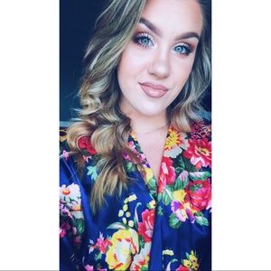 Meet your Posher, Whitney